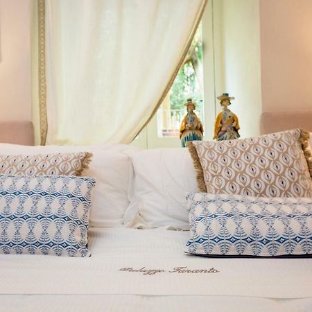קלטג'ירונה Palazzo Taranto Luxury Rooms מראה חיצוני תמונה