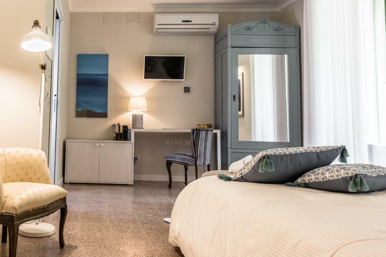 קלטג'ירונה Palazzo Taranto Luxury Rooms מראה חיצוני תמונה