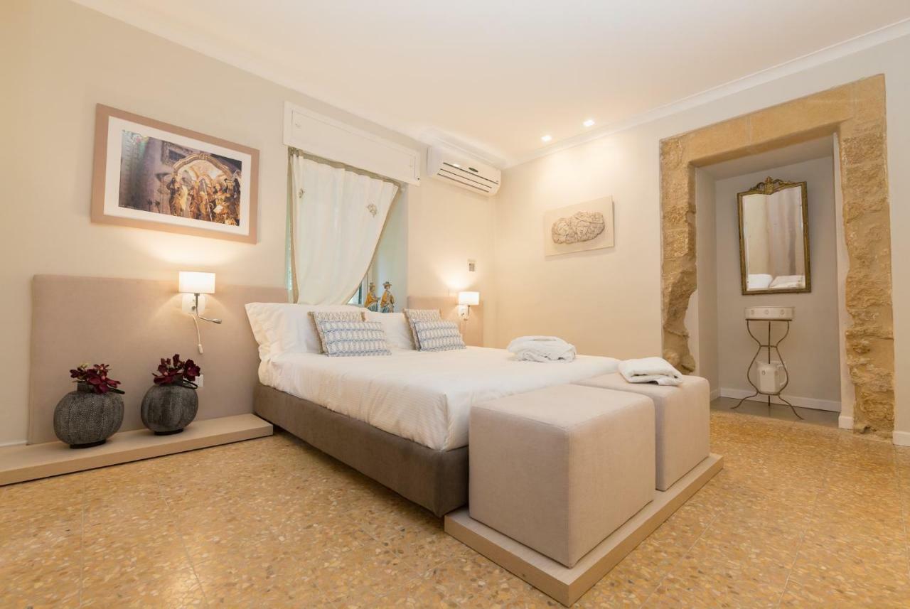 קלטג'ירונה Palazzo Taranto Luxury Rooms מראה חיצוני תמונה