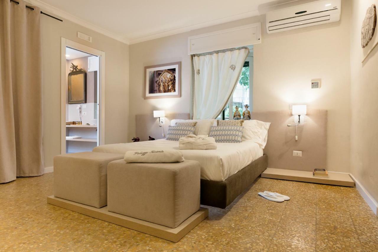 קלטג'ירונה Palazzo Taranto Luxury Rooms מראה חיצוני תמונה