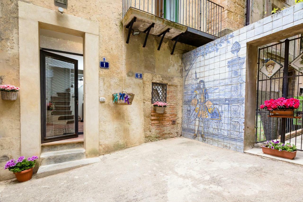 קלטג'ירונה Palazzo Taranto Luxury Rooms מראה חיצוני תמונה